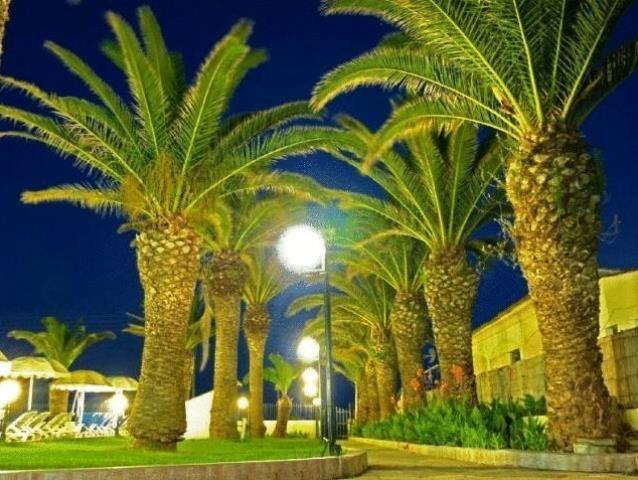 Golden Sands Hotel Agios Georgios  Esterno foto